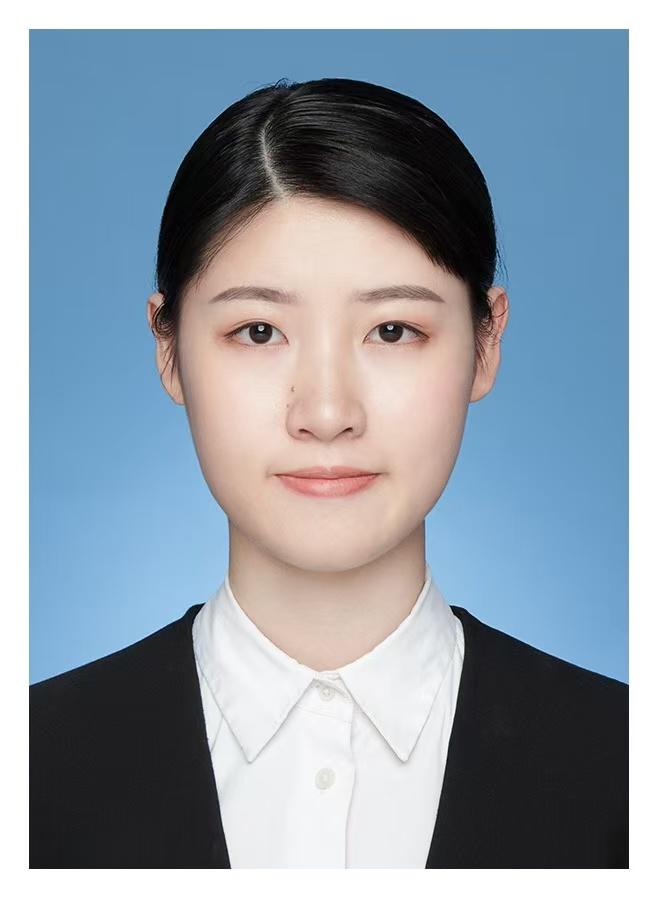 李悦文律师